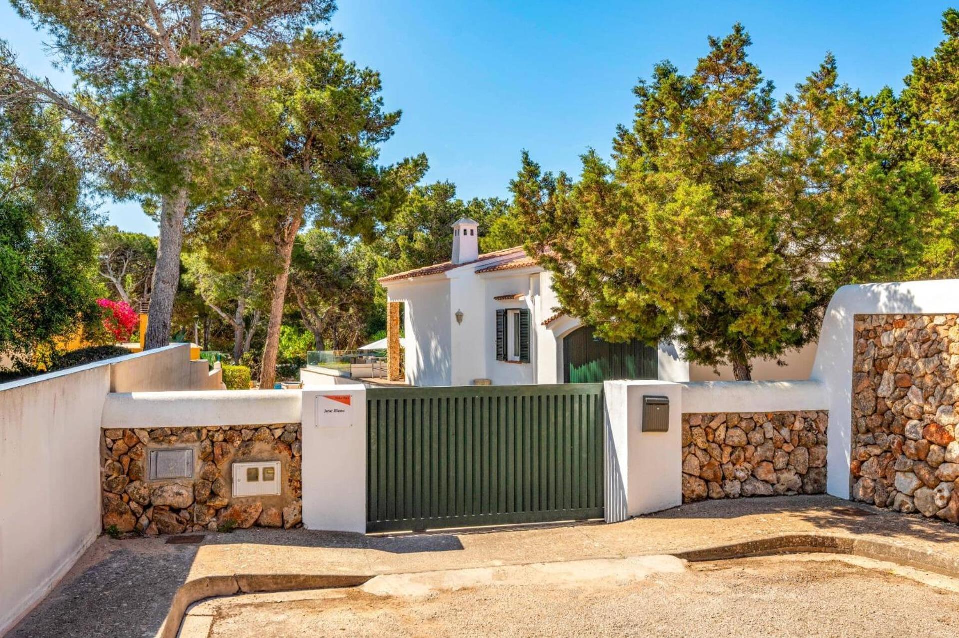 Villa Jose Blanc By Villa Plus Cala Blanca  Buitenkant foto